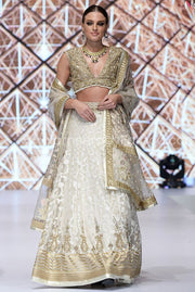 Indian reception bridal lehenga