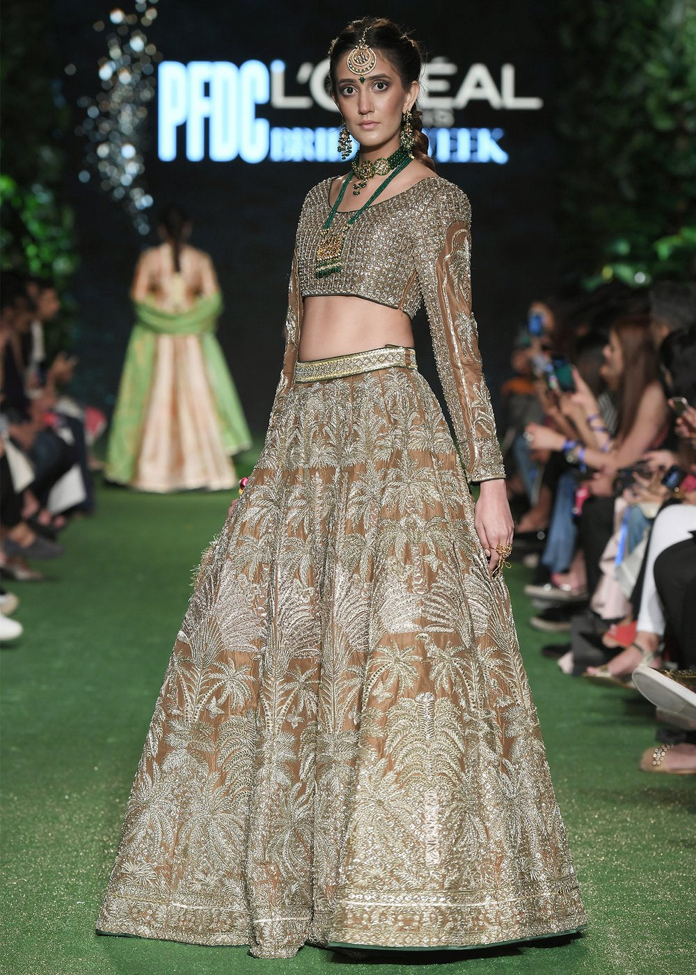 Indian Bridal Choli Lehnga for Wedding Front Look