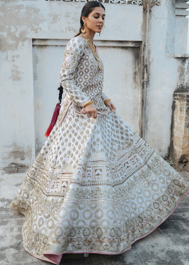 Indian Bridal Lehnga Dress in White Color Side Look