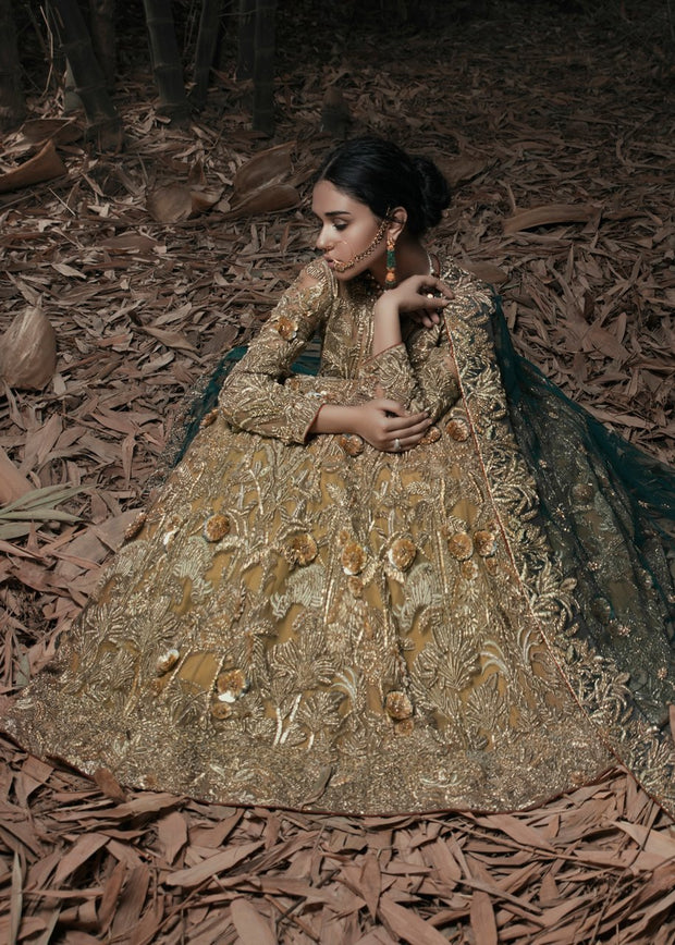 Indian lining dress fully embellished for wedding wear MEDIUM Indian lining dress fully embellished for wedding wear MEDIUM