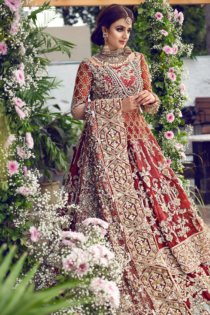 Indian designer wedding dresses with gold tilla work – Nameera by Farooq