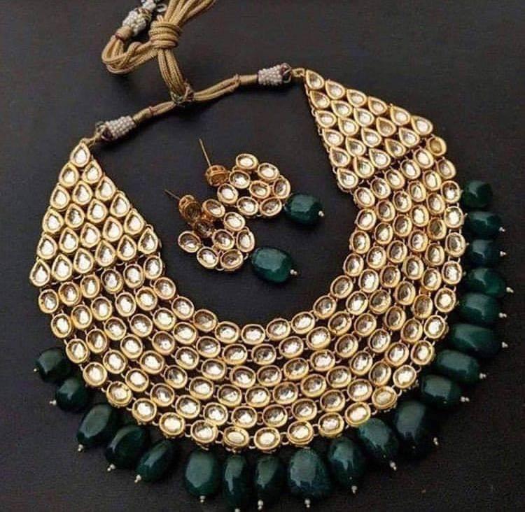 Kundan Necklace Emerald Green Jewellery Set Buy Kundan Choker