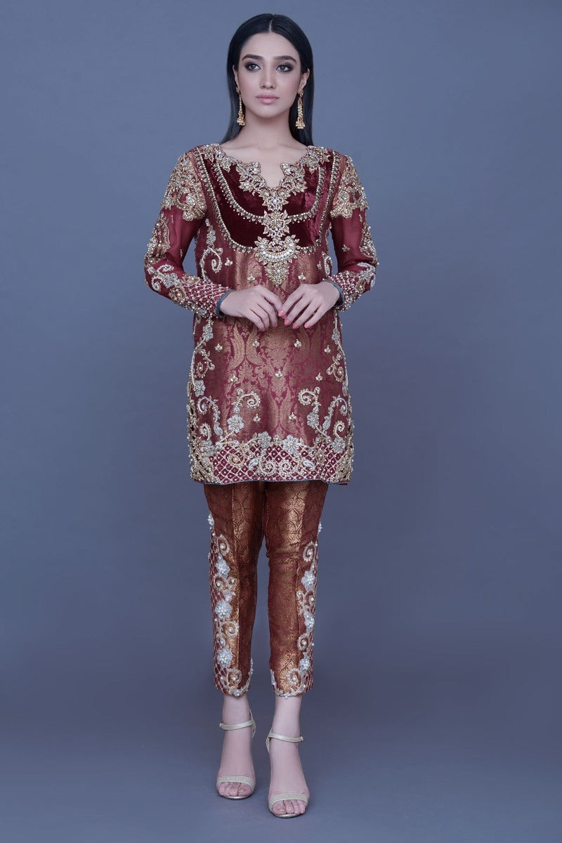 Latest Asian Party Outfit in Maroon Color