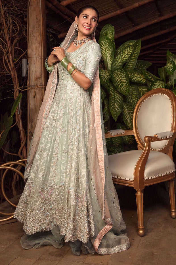 Latest Designer Long Maxi for Walima Side Pose