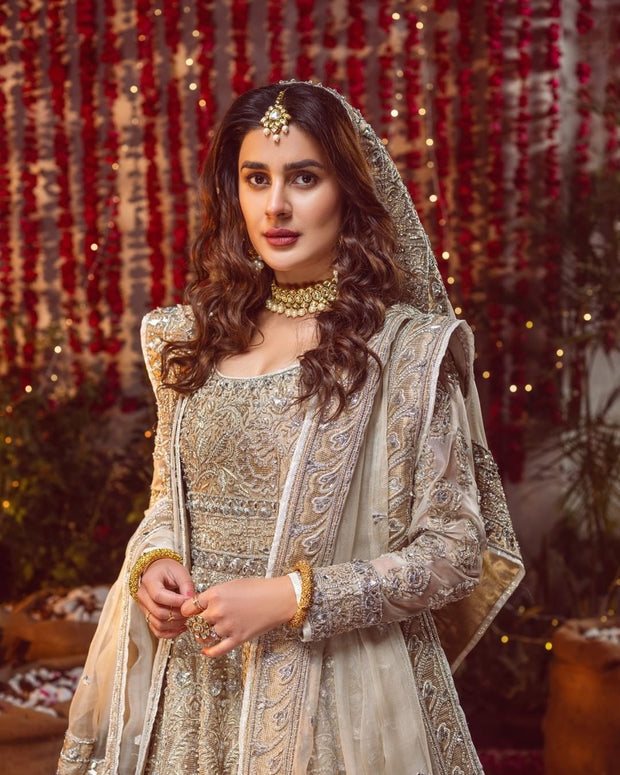 Latest Embellished Pakistani Bridal Lehenga and Pishwas Dress
