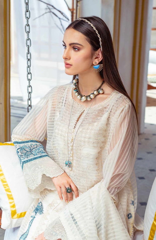 Latest Embroidered Kameez Trouser Dupatta in Organza Fabric