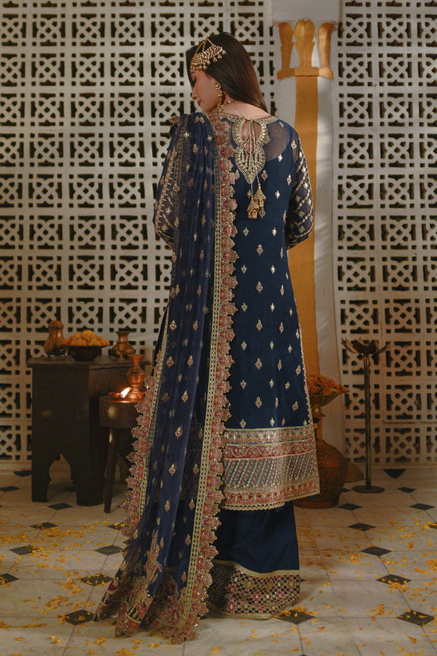 Latest Embroidered Pakistani Dress in Kameez Trouser Style