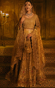 Latest Gold Bridal Lehenga Choli and Dupatta Dress for Wedding