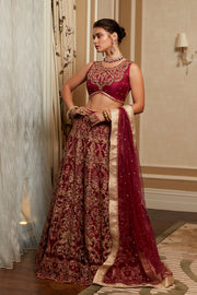 Latest Indian Bridal Dress in Lehenga Choli Dupatta Style