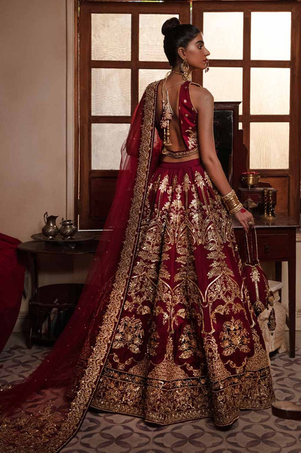 Aggregate more than 168 maroon indian bridal lehenga