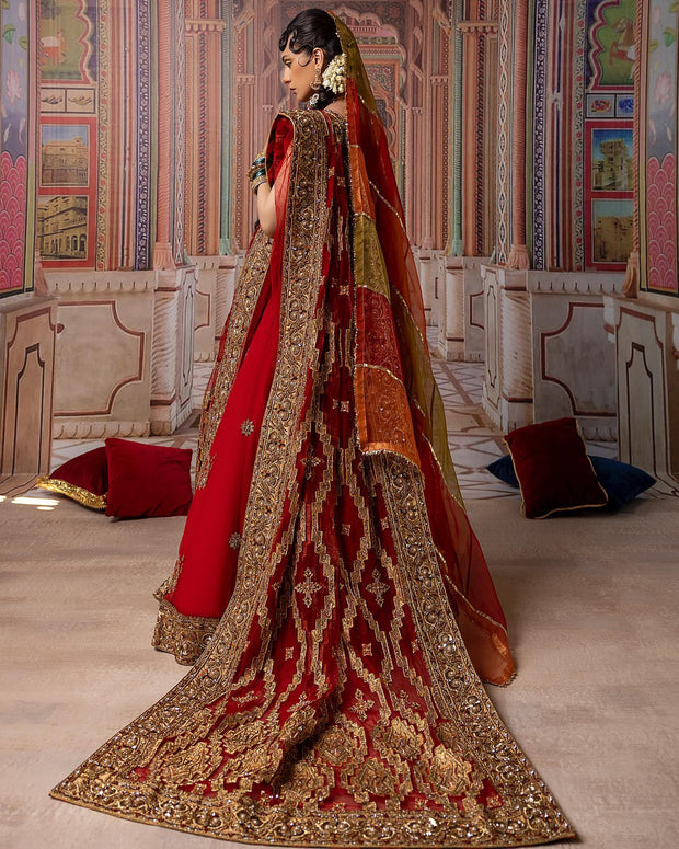 Latest Indian Bridal Lehenga Choli and Dupatta Dress in Red