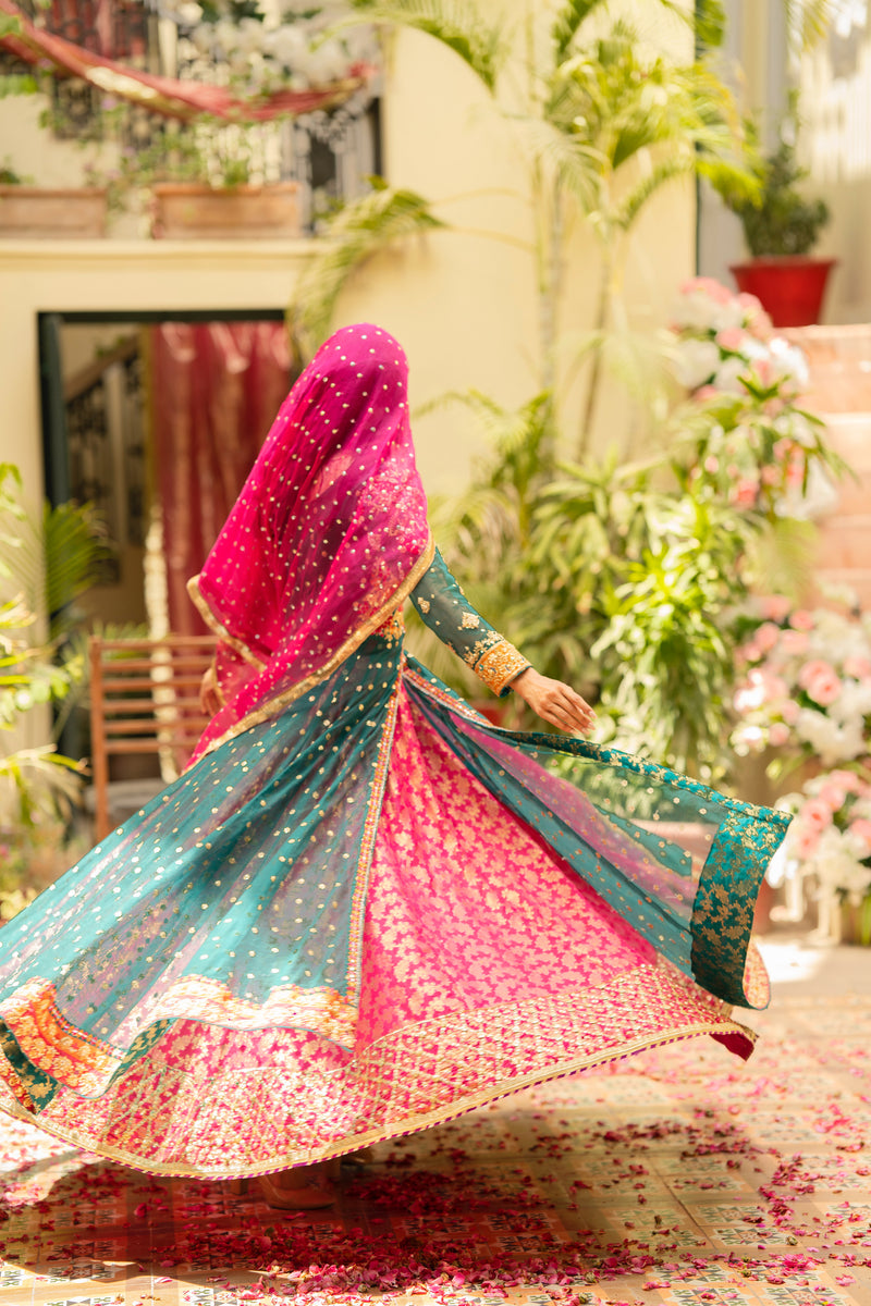 Stunning Jamawar Lehenga & Pishwas Pakistani Bridal Dress