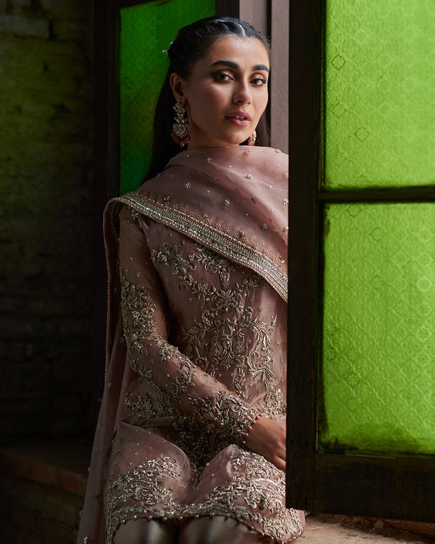 Latest Kameez Trouser Dupatta Pink Pakistani Wedding Dress
