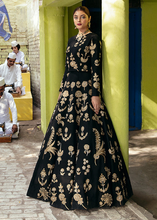 Latest Pakistani Black Lehenga with Choli Wedding Dress