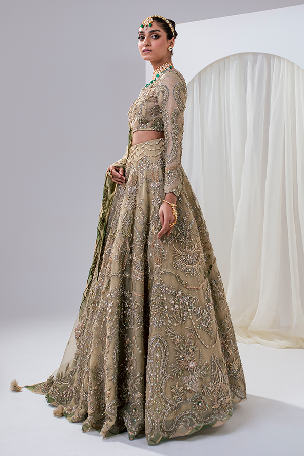 Latest Pakistani Bridal Dress in Embellished Lehenga Choli and Dupatta Style for Wedding Online