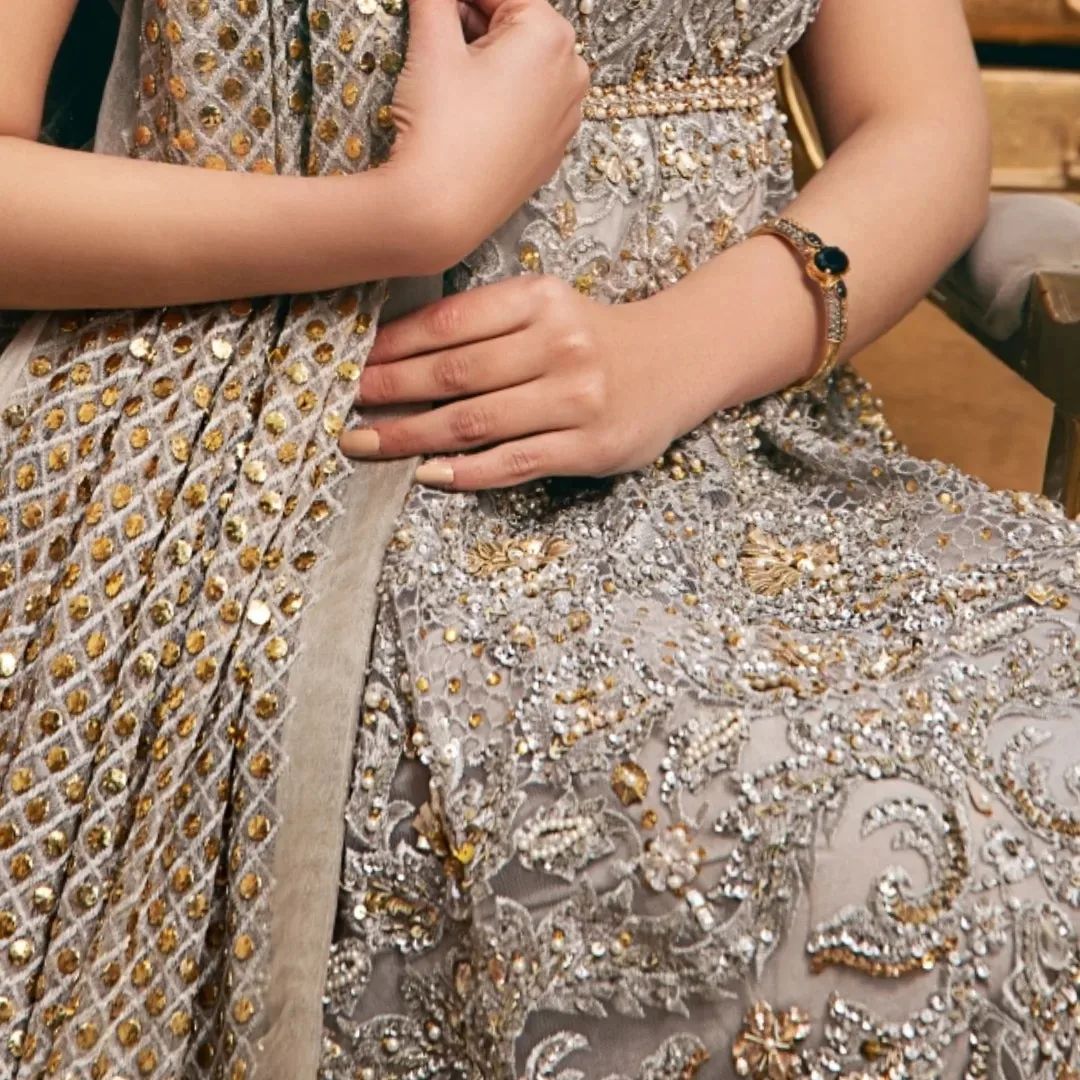 Stunning Pakistani Bridal Dresses with Pishwas and Lehenga
