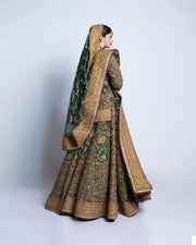 Latest Pakistani Bridal Dress in Green Lehenga and Shirt Style