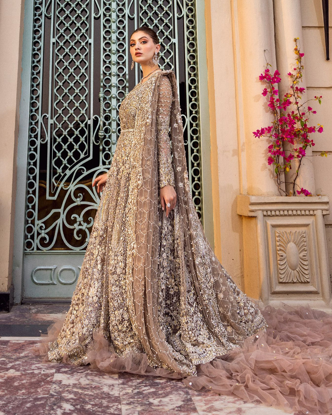 Stunning Pakistani Bridal Dresses with Long Tail & Dupatta