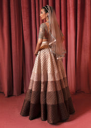 Latest Pakistani Bridal Lehenga Choli Dress in Ivory Color