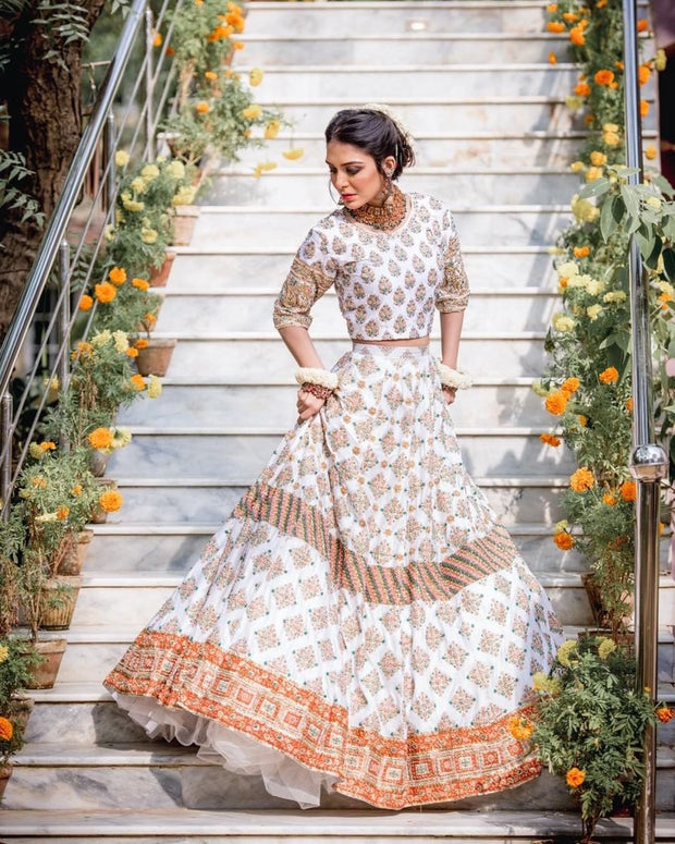 Latest Pakistani Bridal Lehenga with Choli Dress