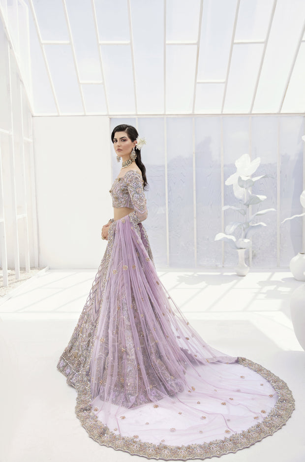 Latest Pakistani Bridal Purple Lehenga Choli Dupatta
