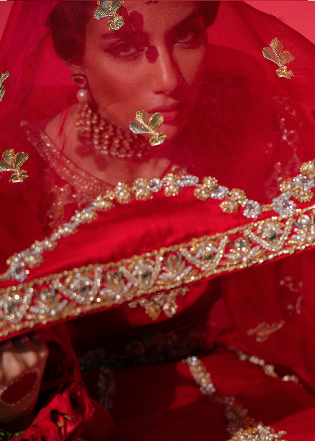 Latest Pakistani Bridal Red Lehenga Choli and Dupatta Dress
