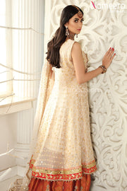 Latest Pakistani Engagement Dress 2021 Online Backside Look