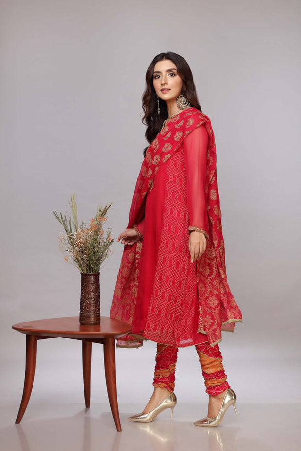 Latest Pakistani Party Dress in Pink Kameez Trouser Style