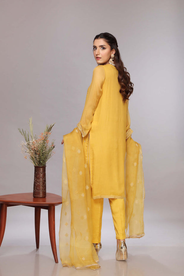 Latest Pakistani Party Dress in Yellow Kameez Trouser Style