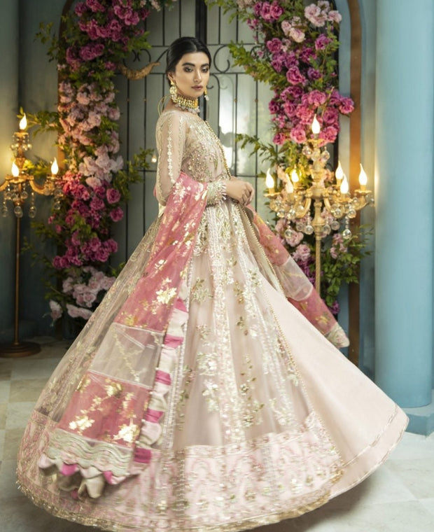 Latest Pakistani Pishwas Dress in Frock Style for Wedding