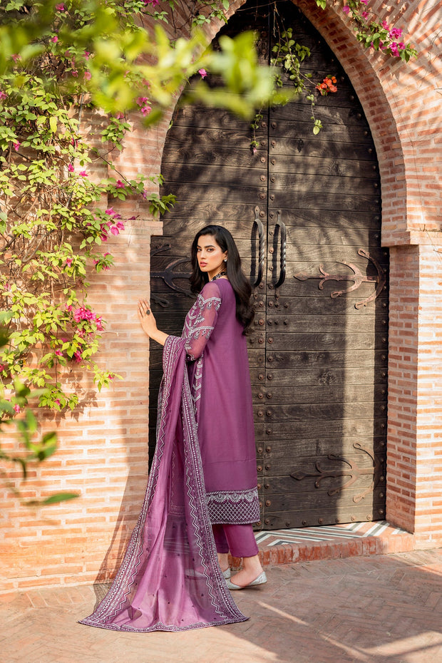 contrast with purple dress pakistani 61 Dresses in Purple ideas