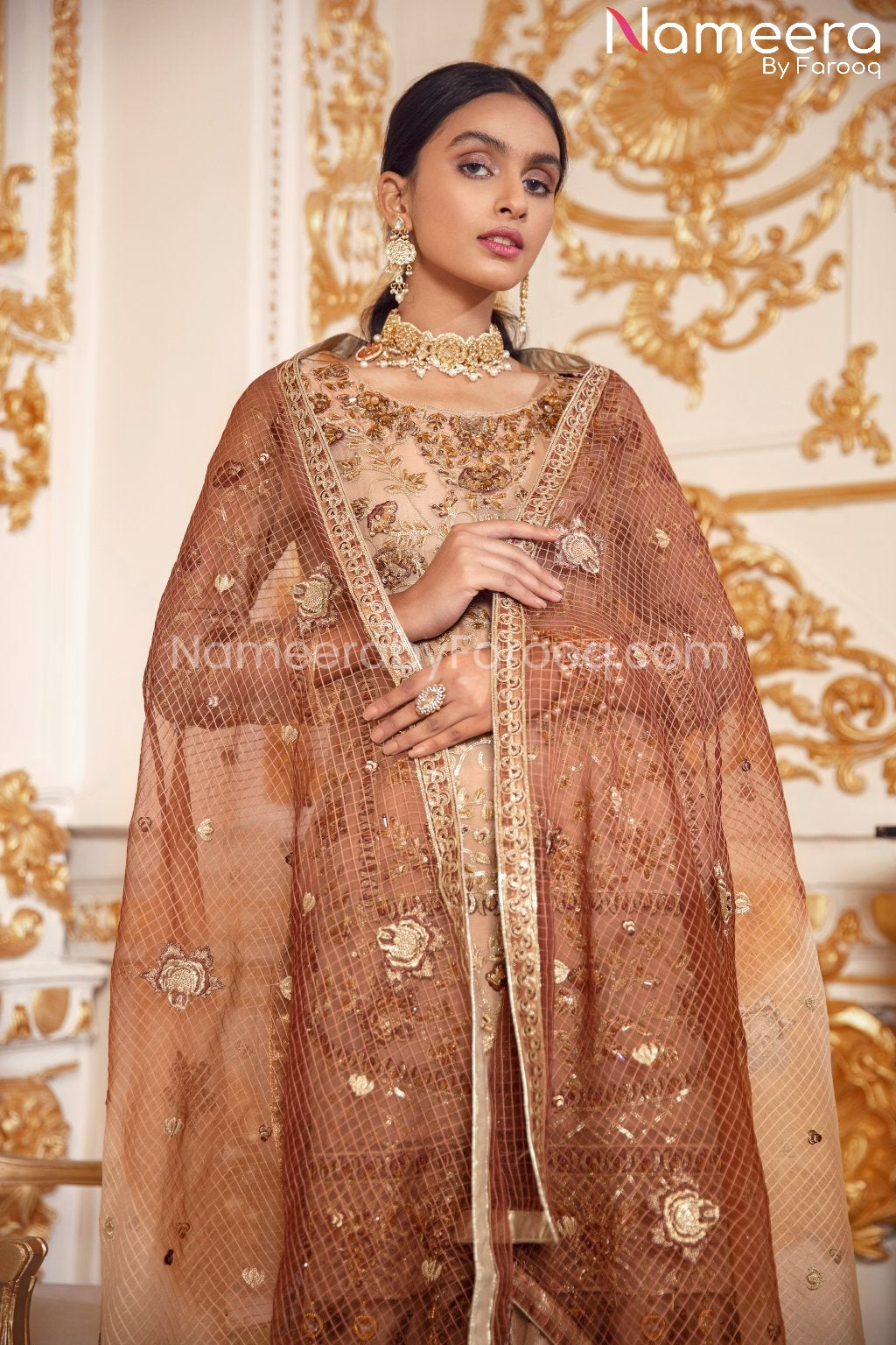 Latest Pakistani Salwar Kameez Online Boutique Dupatta Look