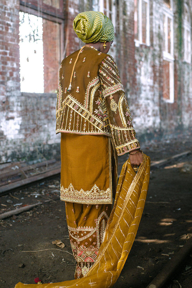Latest Pakistani Short Jacket Style Salwar Kameez Dress