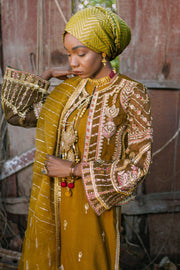 Latest Pakistani Short Jacket Style Salwar Kameez