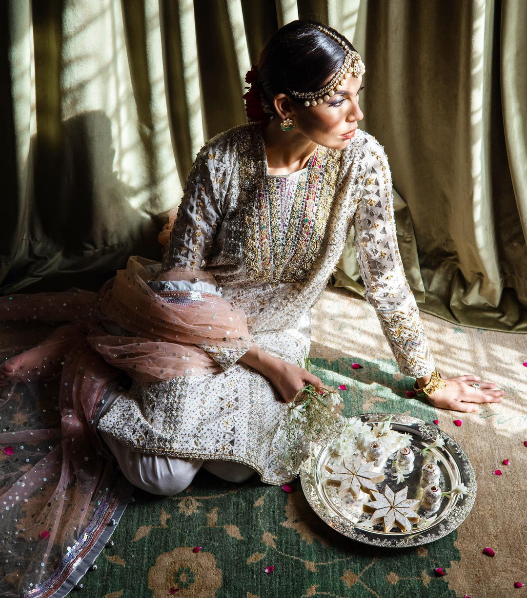 Latest Pakistani Wedding Dress in Salwar Kameez Dupatta Style