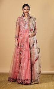 Latest Pakistani Wedding Dress in Traditional Pishwas Style
