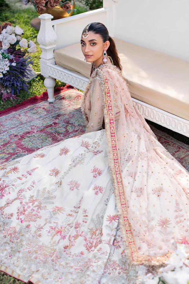 Latest Pakistani Wedding Dress in White Lehenga Choli Style