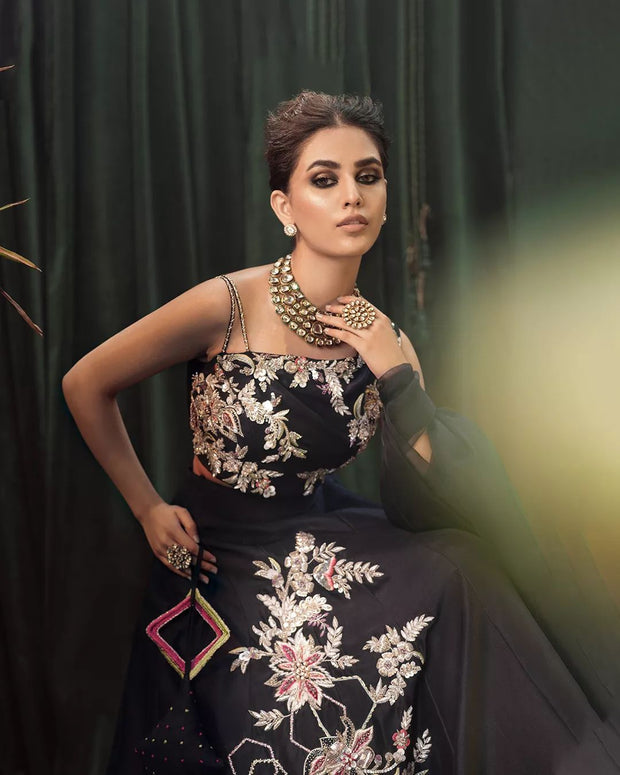 Latest Pakistani Wedding Raw Silk Black Lehenga Choli Dress
