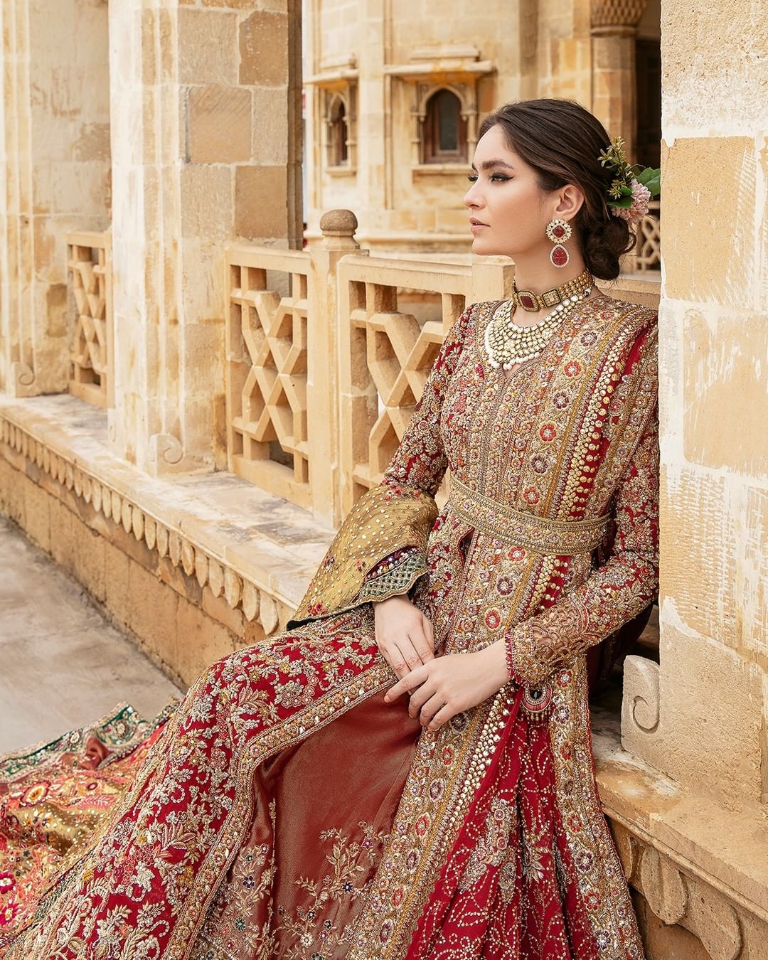 Elegant Red Pakistani Bridal Lehenga Dress with Kameez