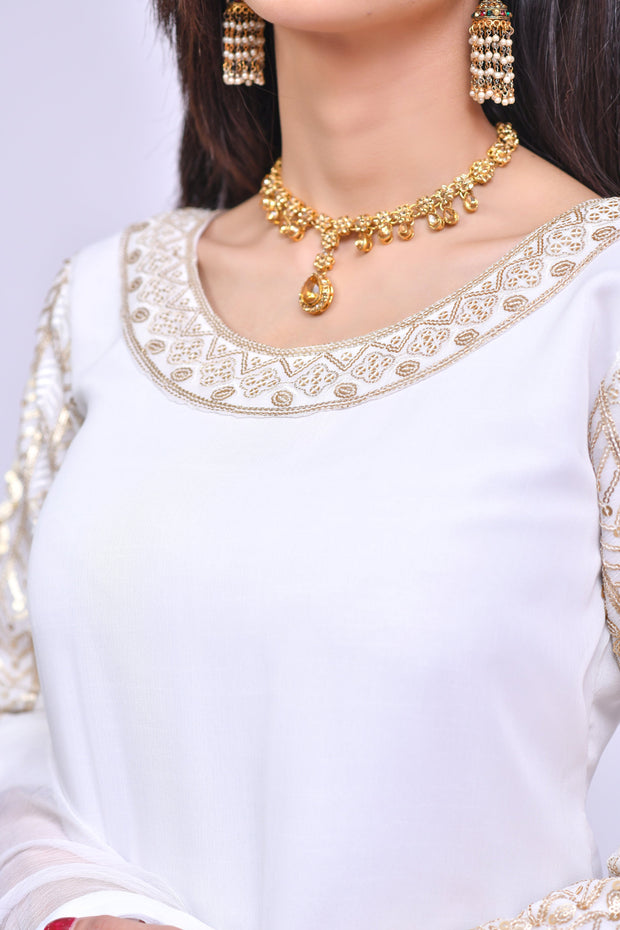 Latest White Salwar Kameez and Dupatta Pakistani Eid Dress
