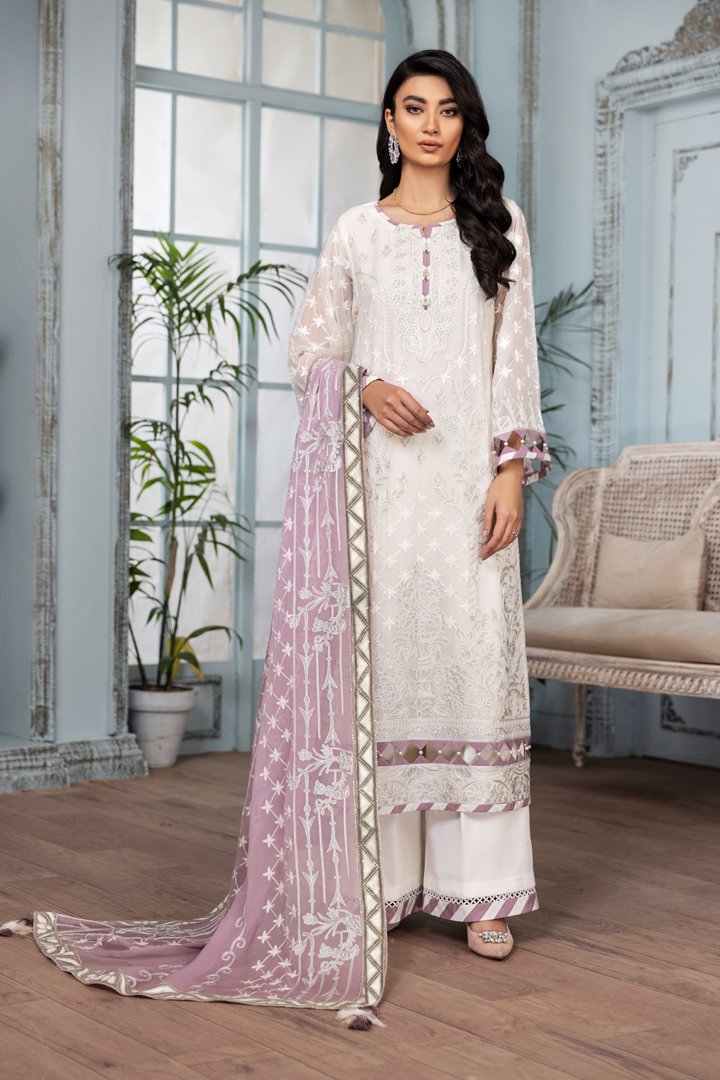 Latest White Salwar Kameez with Lilac Dupatta