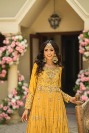 Latest Yellow Traditional Pishwas Frock Pakistani Bridal Dress