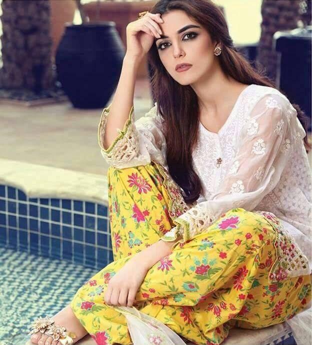 Lawn Floral Shalwar Qameez Embroidered Net Sleeves Dubatta 