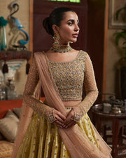 Lehenga Choli and Dupatta Mehndi Dress for Wedding Online