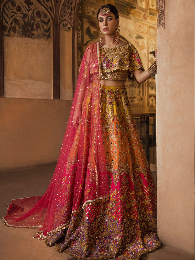 Luxury Mehndi Lehnga Choli for Wedding Clear View