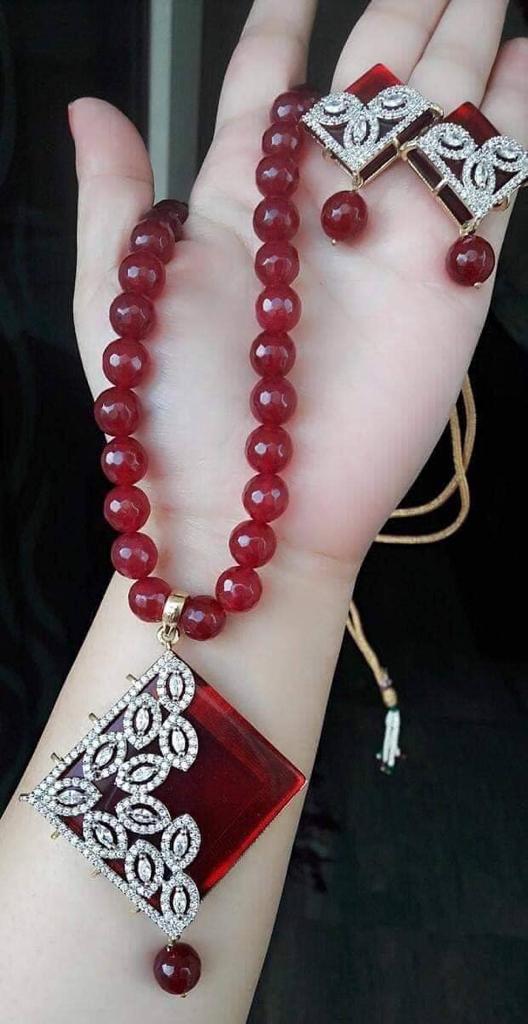 Maroon Mala Necklace Jewellery Set