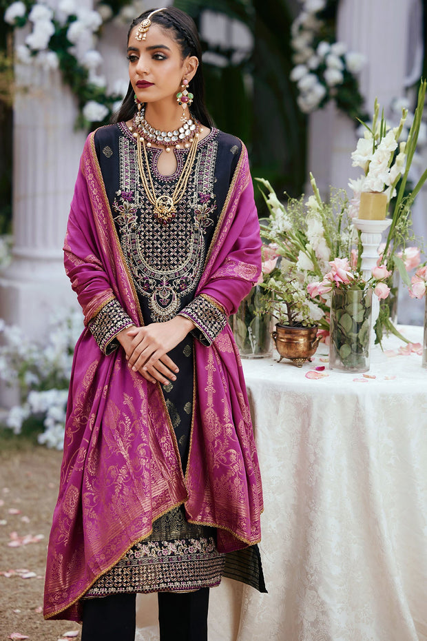 New Elegant Embellished Black Kameez Trousers Pakistani Eid Dress