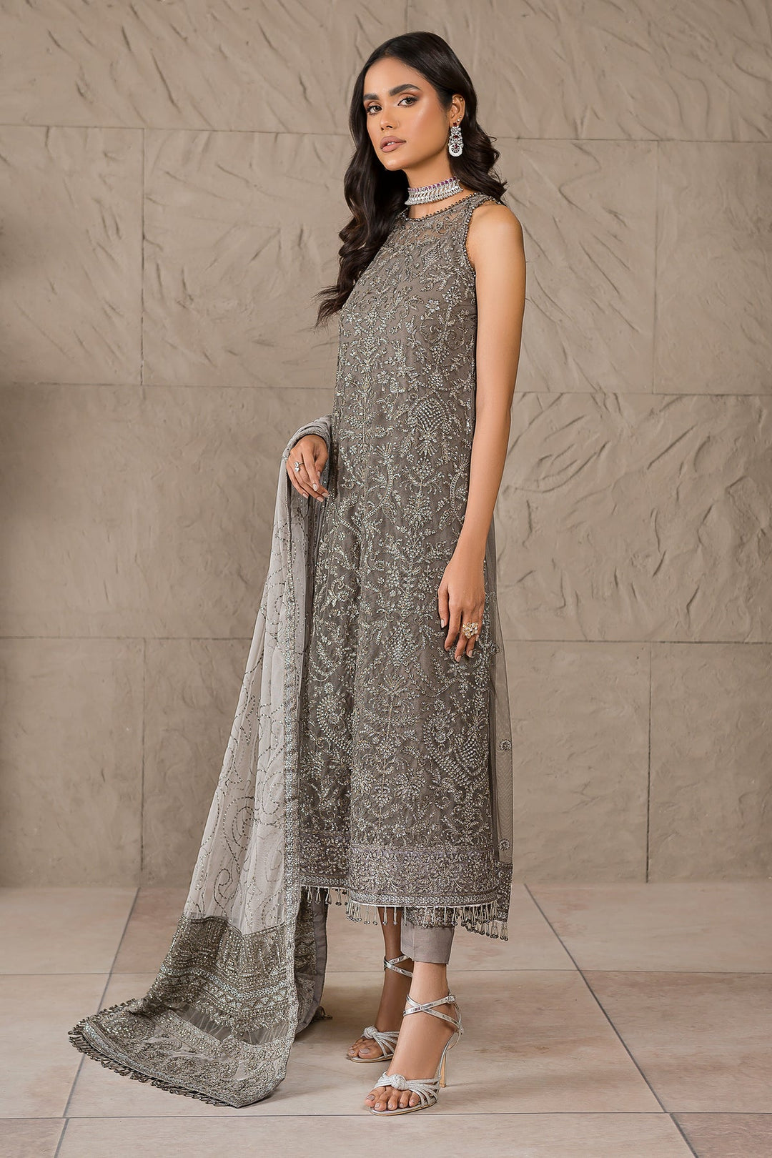 New Pakistani Long Kameez and Capri Party Wear in Greyish Black