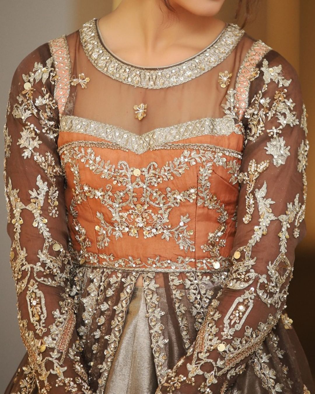 Elegant Pakistani Bridal Gown & Lehenga - Luxurious Bridal Dress