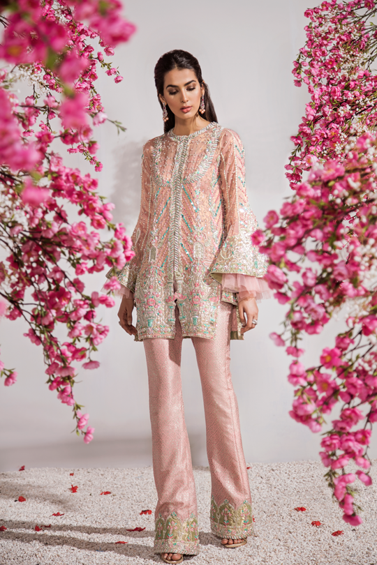 Pakistani organza wedding dress embroidered in tea pink color